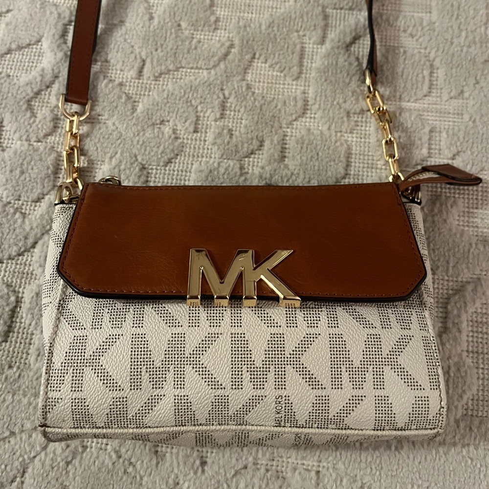 Michael Kors Tan and White Crossbody Bag